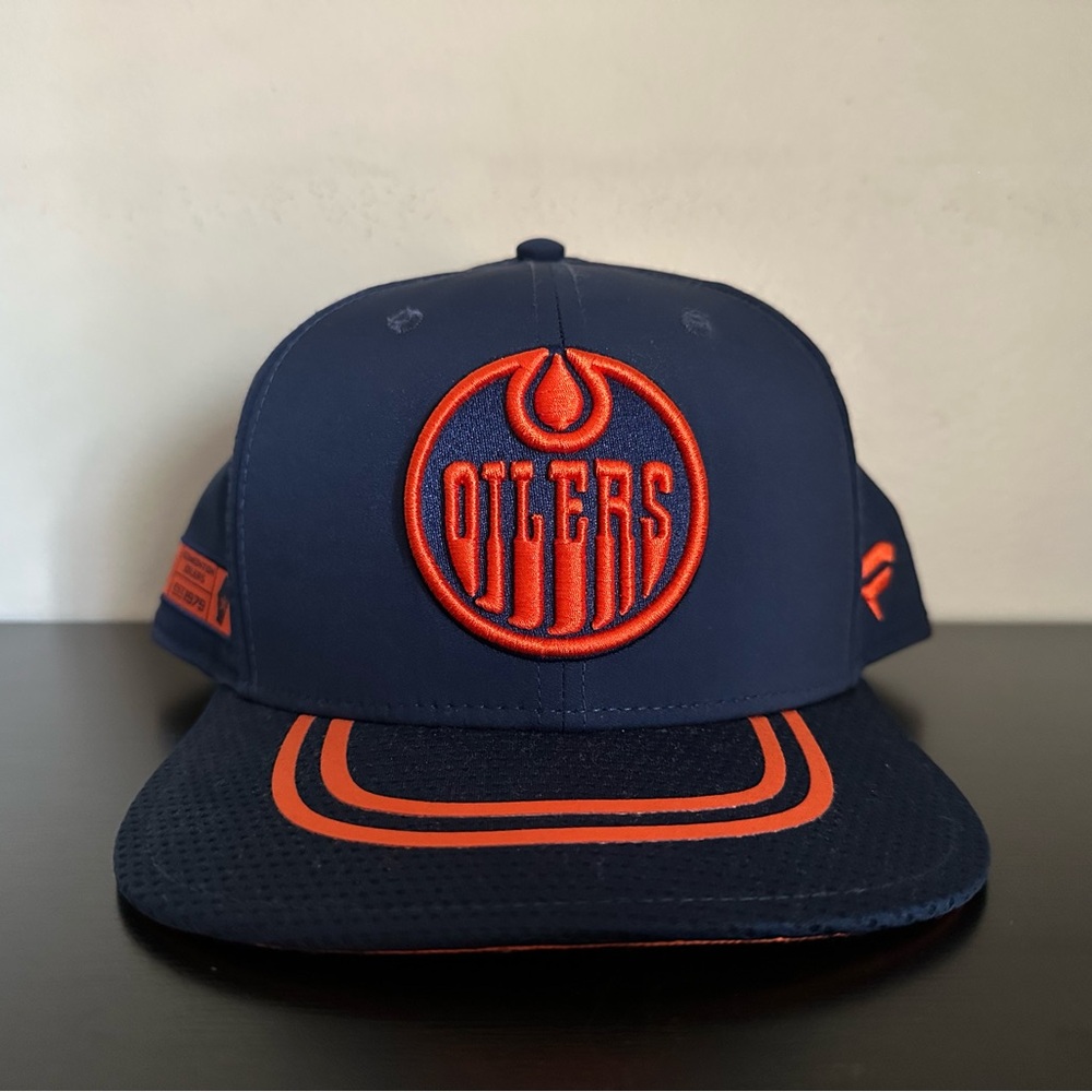 Fanatics Edmonton Oilers Navy and Orange Snapback Hat
